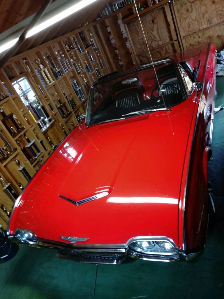 Caplans Auction, Antiques